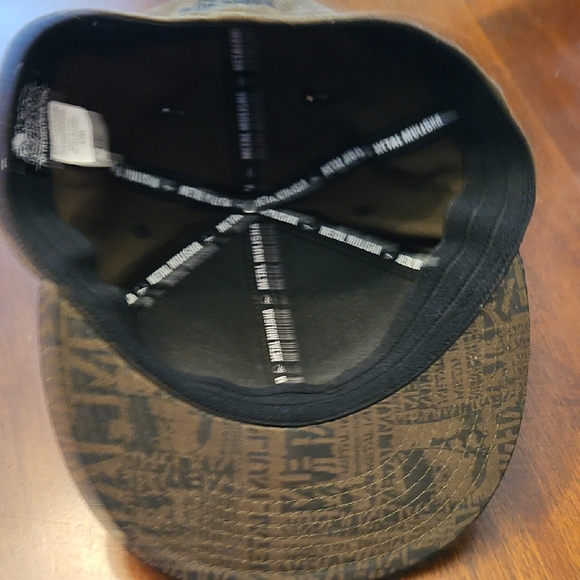 Metal Mulisha Black and White Logo Cap - Picture 6 of 6